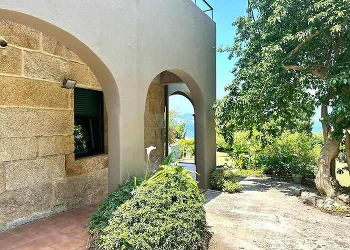 Casa Alcabre En Vigo Pontevedra